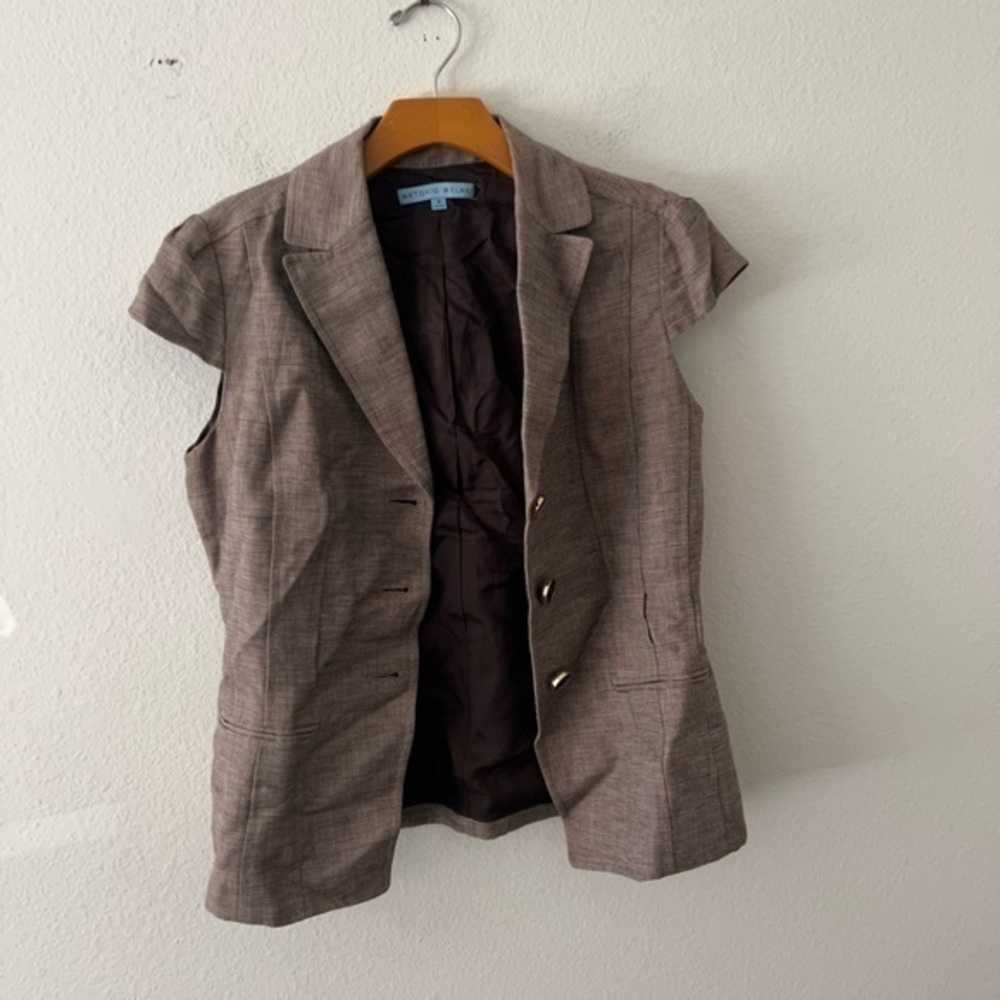 Antonio Melani Office style button down suiting top Size 4